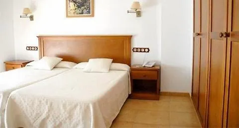 Hotel Donde Caparros Carboneras